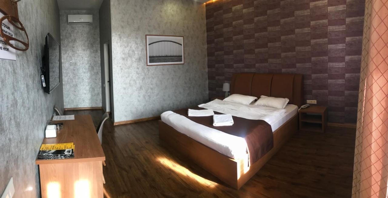 Concord Hotel Bishkek Exterior photo